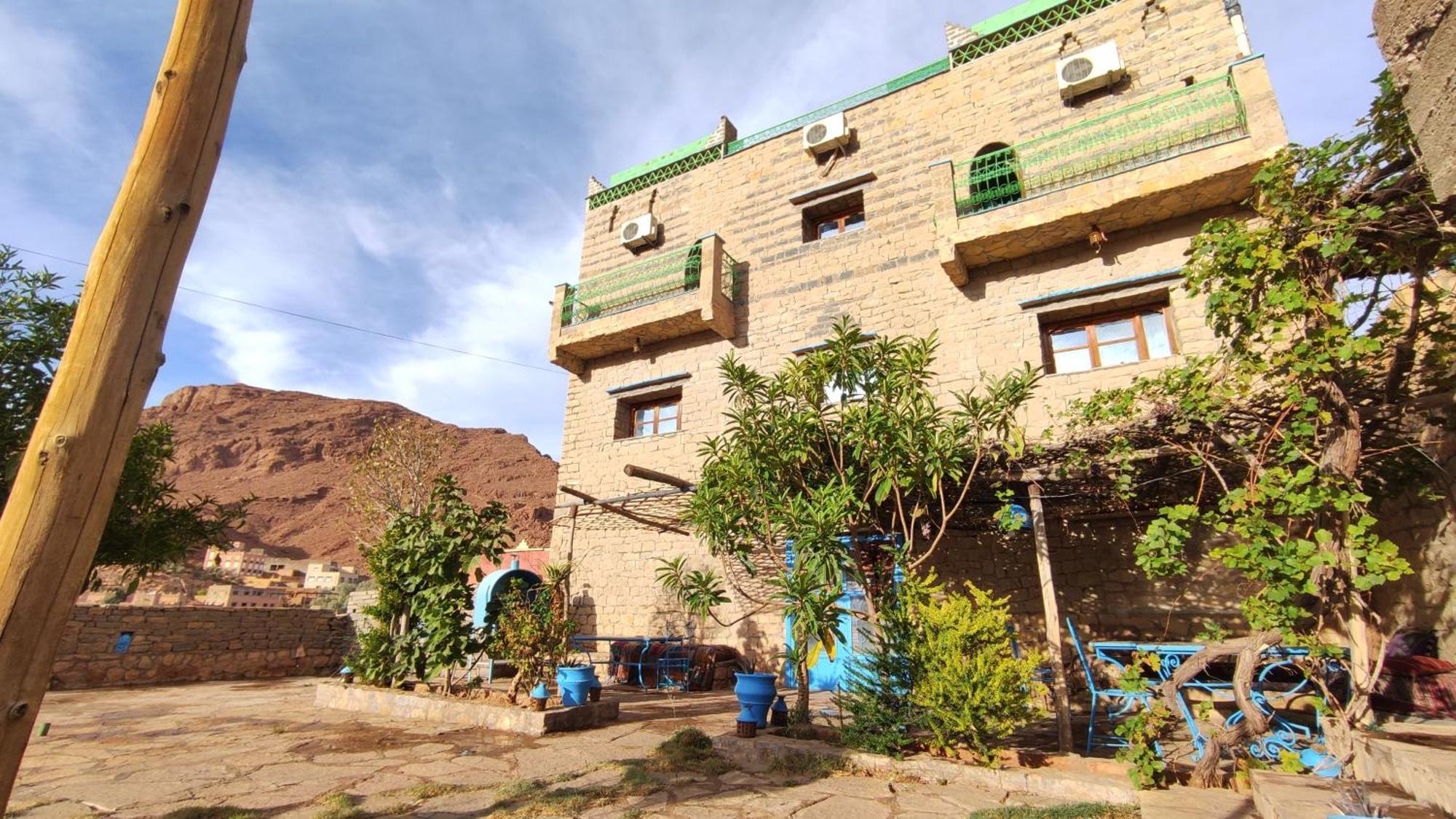 Maison La Lune Des Gorges Tinghir Bagian luar foto