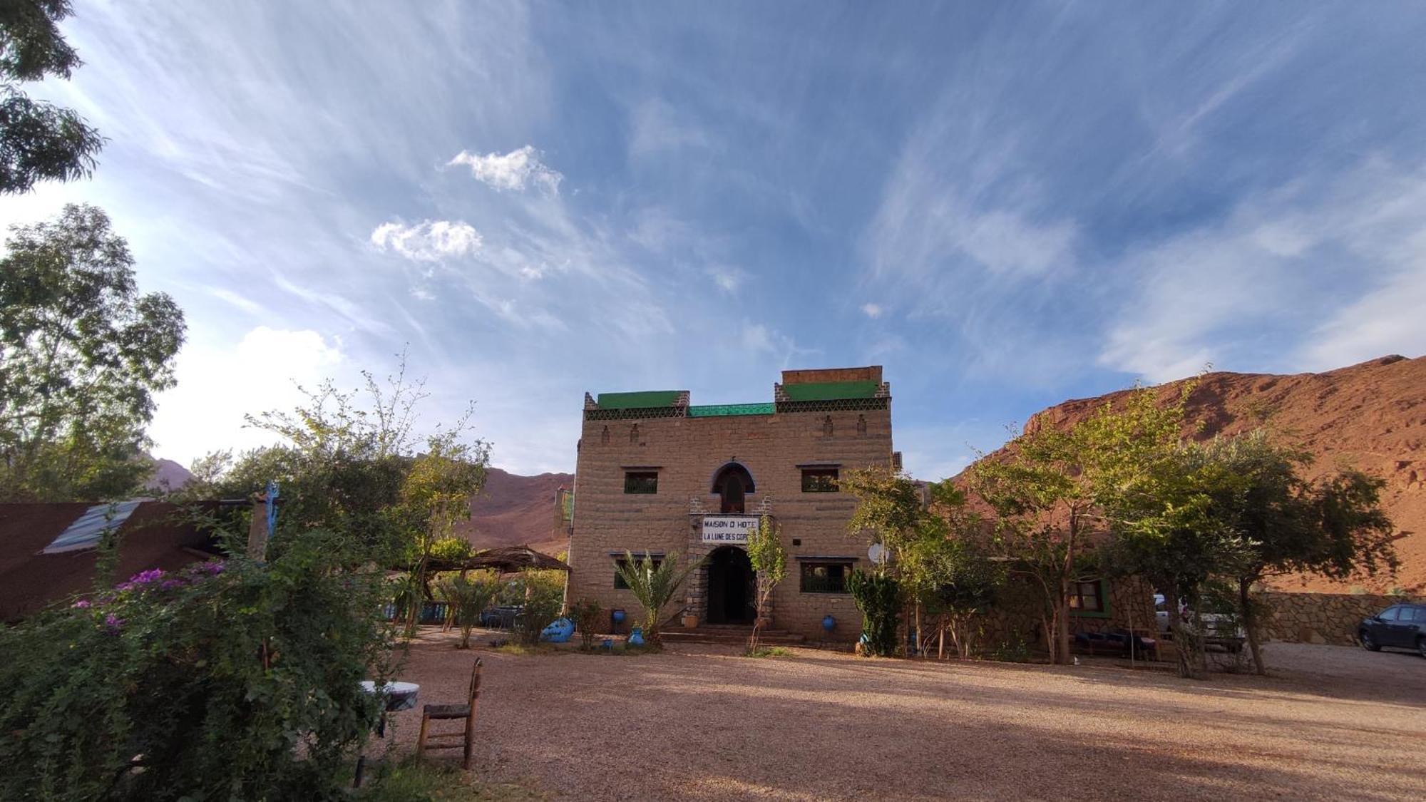 Maison La Lune Des Gorges Tinghir Bagian luar foto