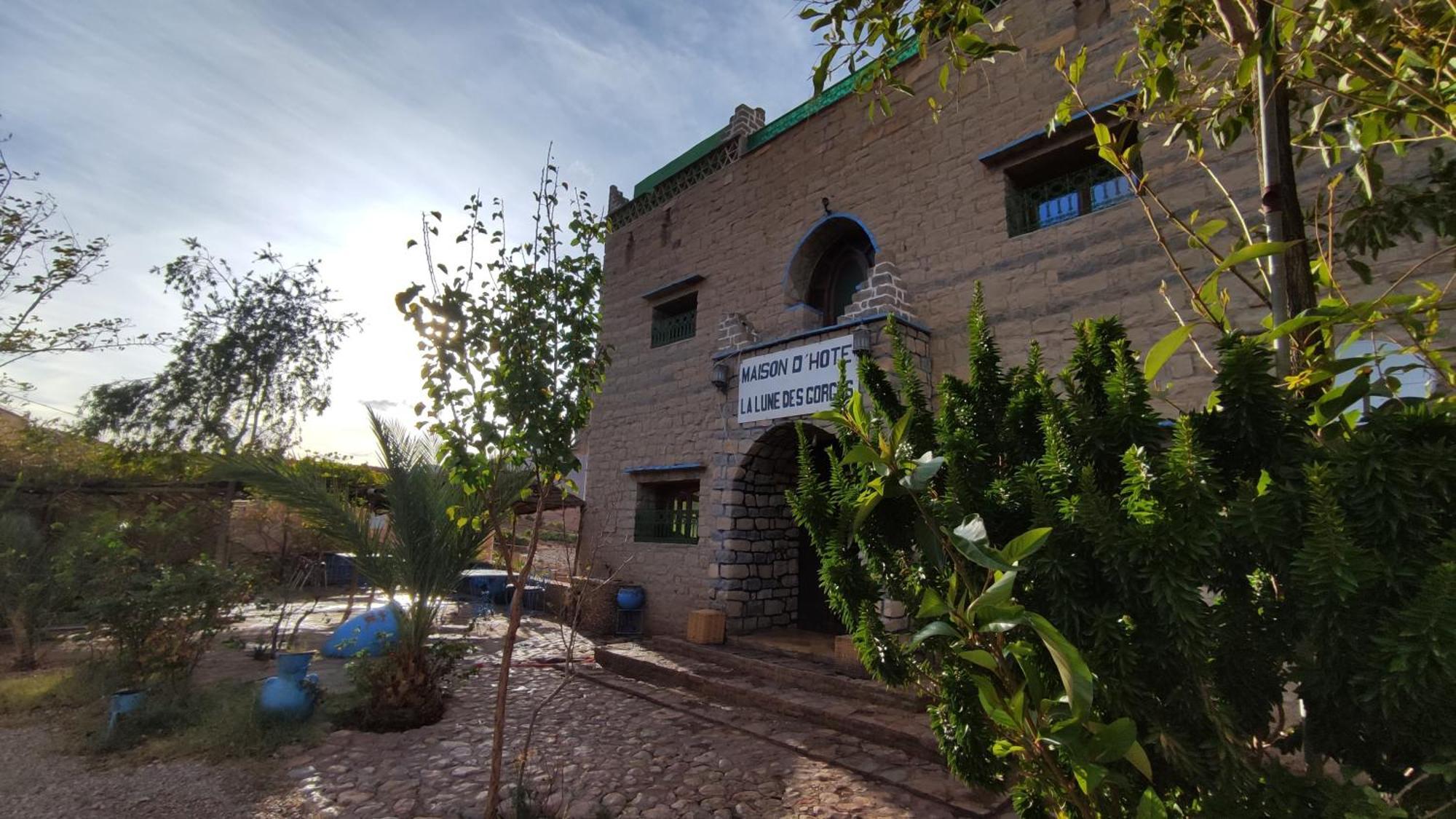 Maison La Lune Des Gorges Tinghir Bagian luar foto