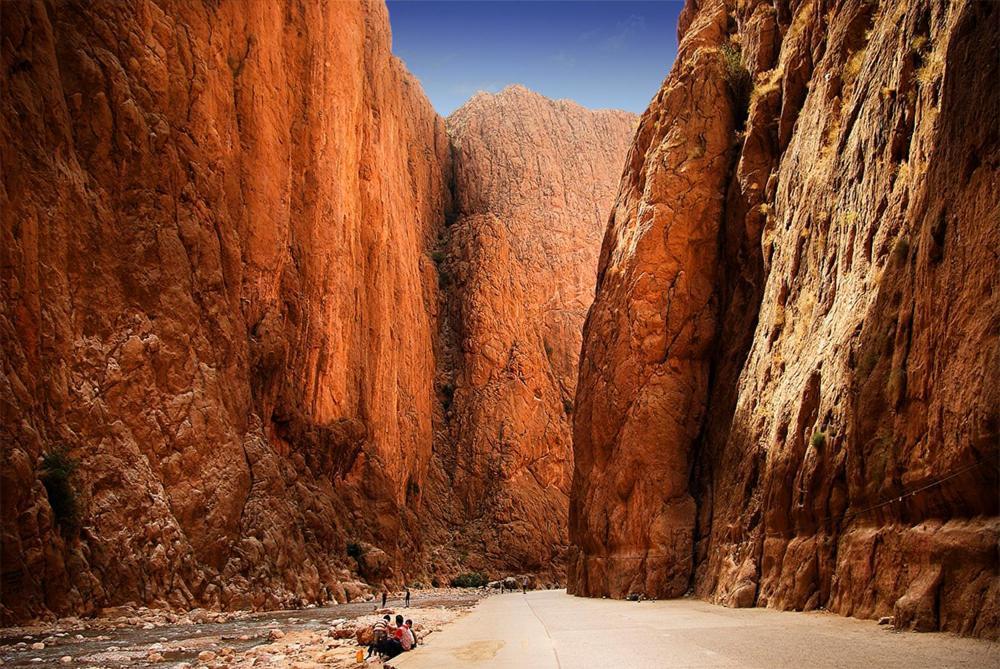 Maison La Lune Des Gorges Tinghir Bagian luar foto