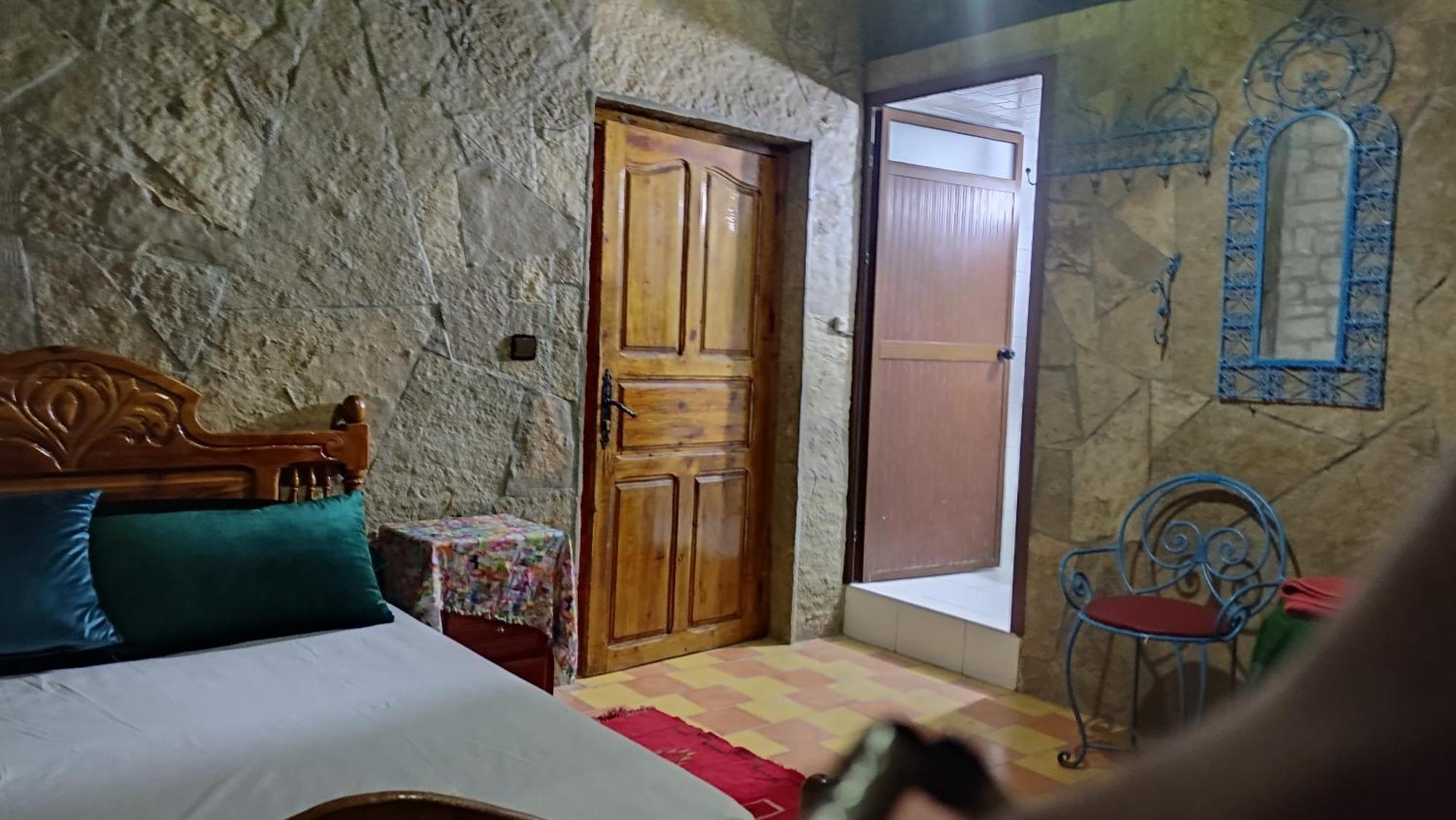 Maison La Lune Des Gorges Tinghir Bagian luar foto