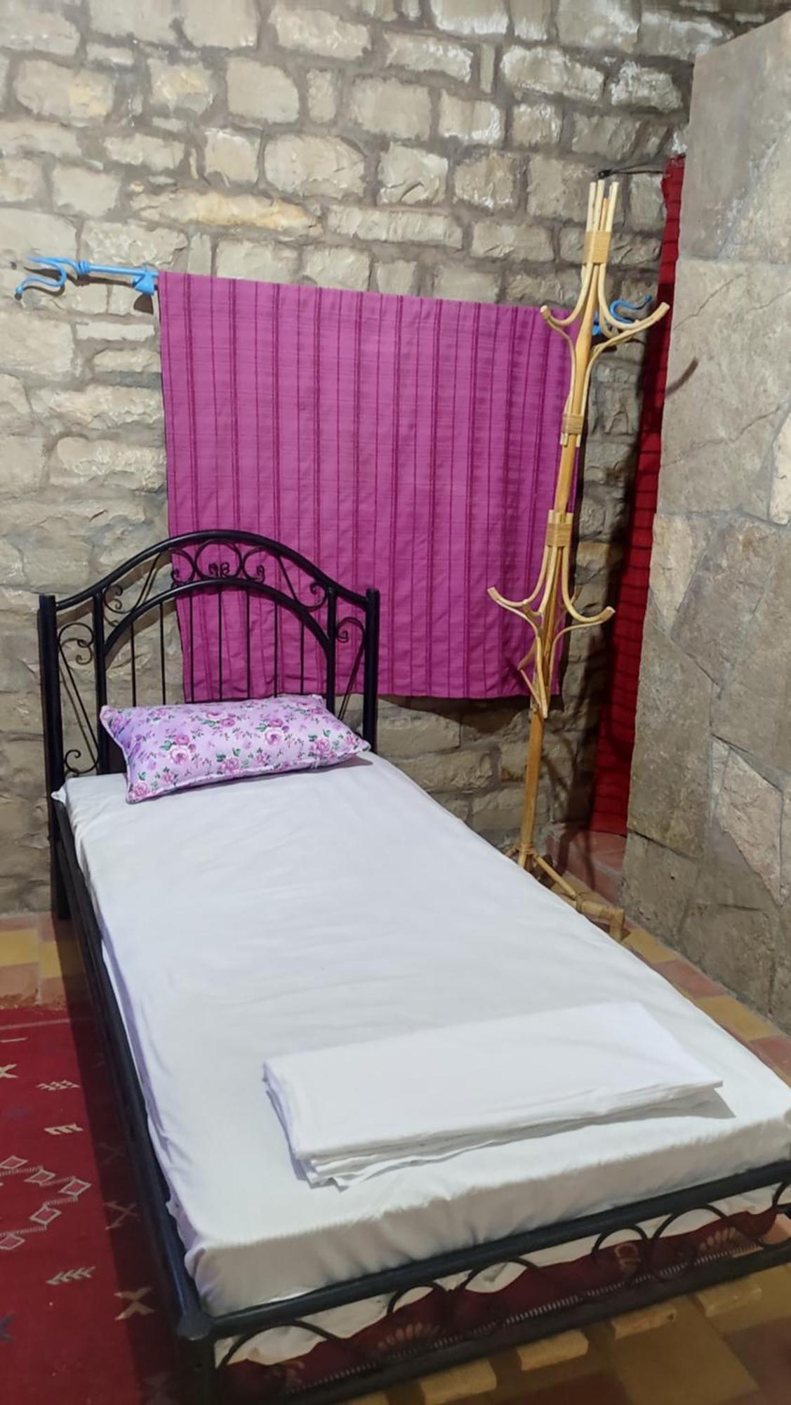 Maison La Lune Des Gorges Tinghir Bagian luar foto