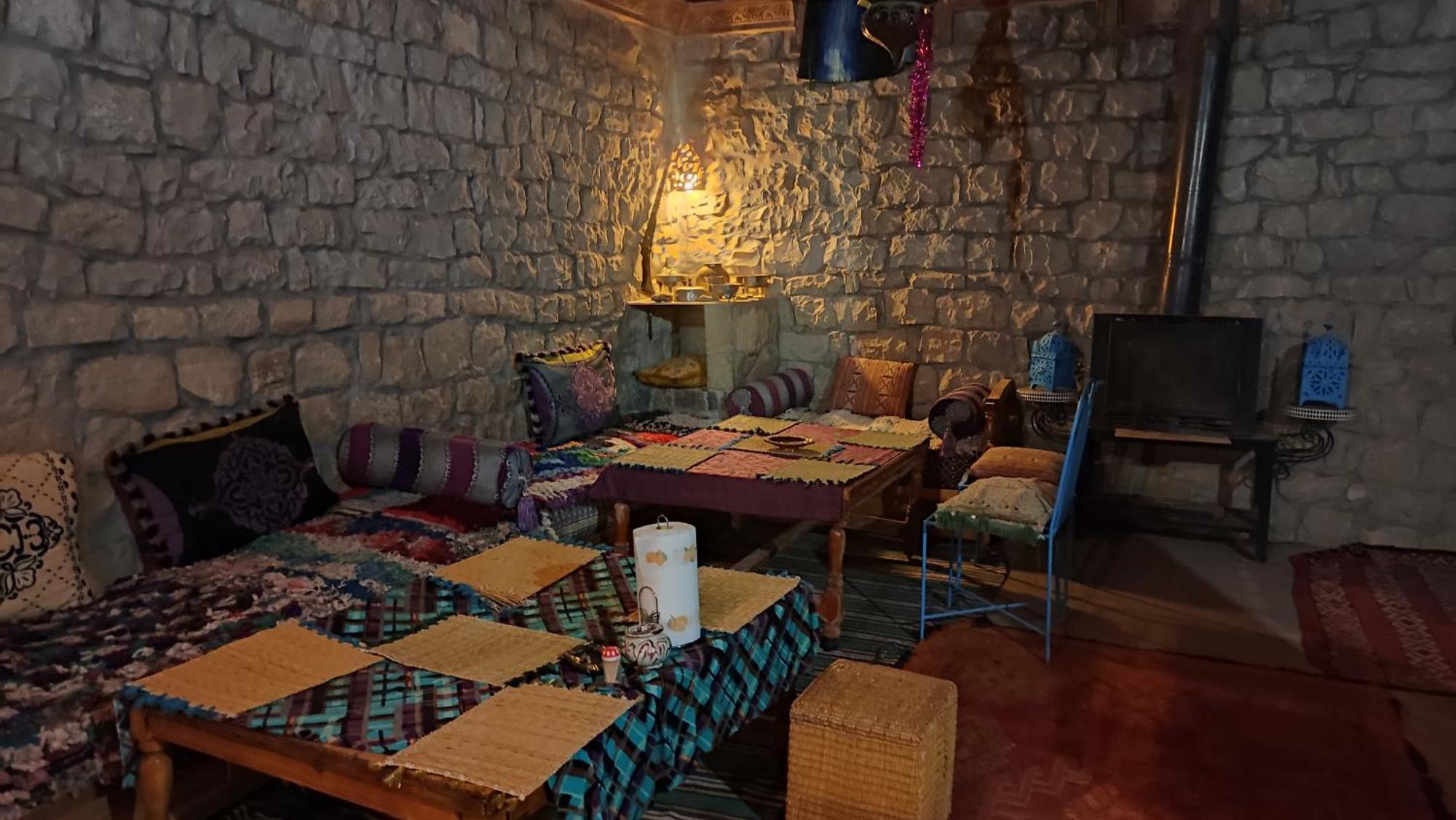 Maison La Lune Des Gorges Tinghir Bagian luar foto