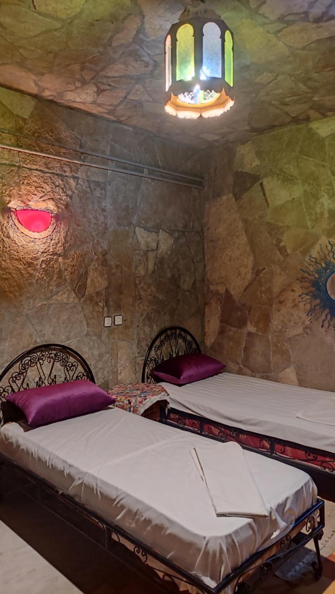 Maison La Lune Des Gorges Tinghir Bagian luar foto