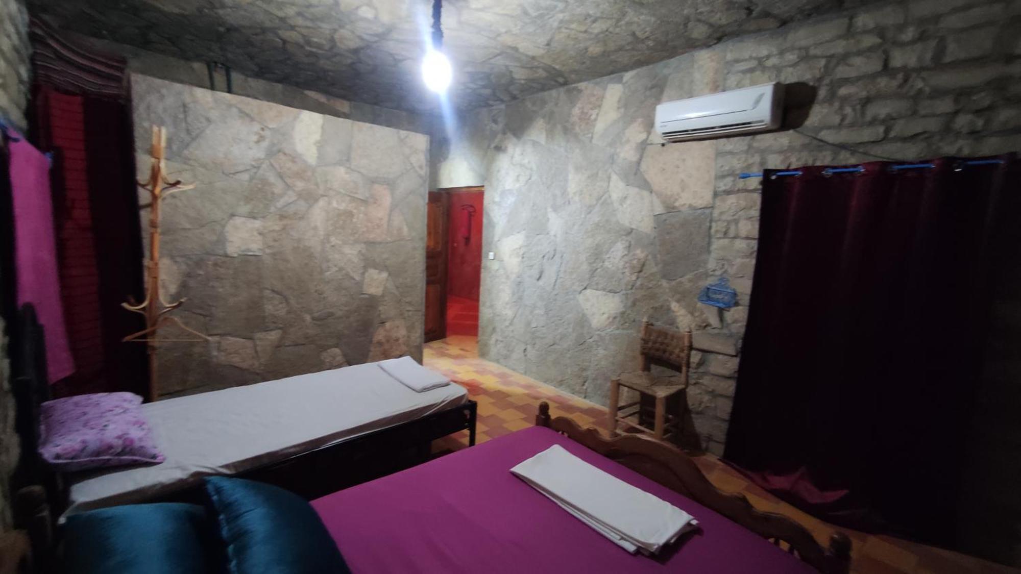 Maison La Lune Des Gorges Tinghir Bagian luar foto